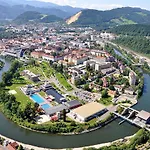 Auszeit Steiraland 1 Mit Privaten Garten überdachter Terrasse Und Parken * Leoben (Styria)