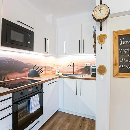 Auszeit Steiraland 1 Mit Privaten Garten Ueberdachter Terrasse Und Parken