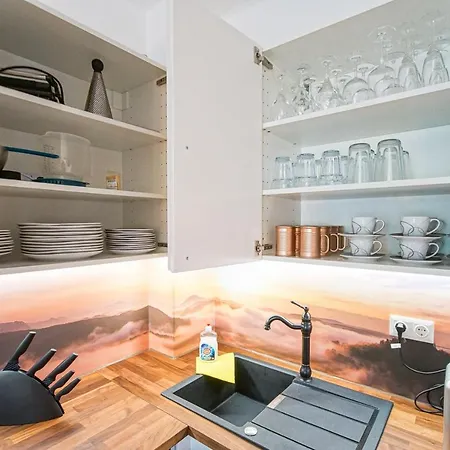 Apartment Auszeit Steiraland 1 Mit Privaten Garten Ueberdachter Terrasse Und Parken