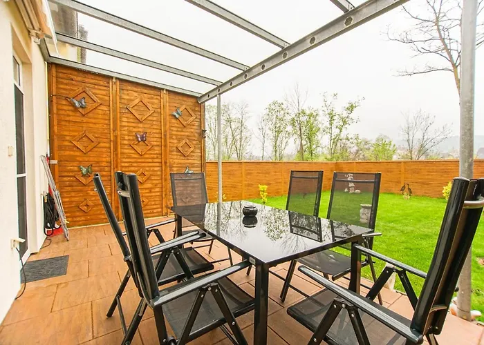 Auszeit Steiraland 1 Mit Privaten Garten Ueberdachter Terrasse Und Parken *