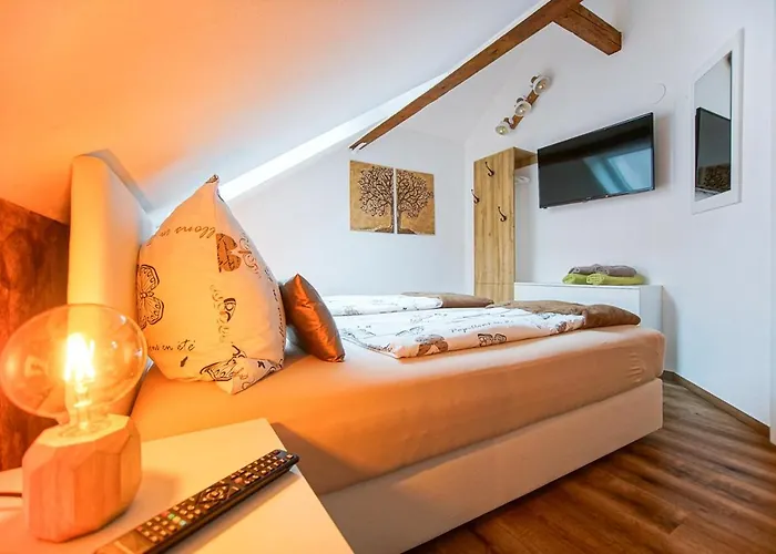 Auszeit Steiraland 1 Mit Privaten Garten Ueberdachter Terrasse Und Parken * Leoben (Styria)