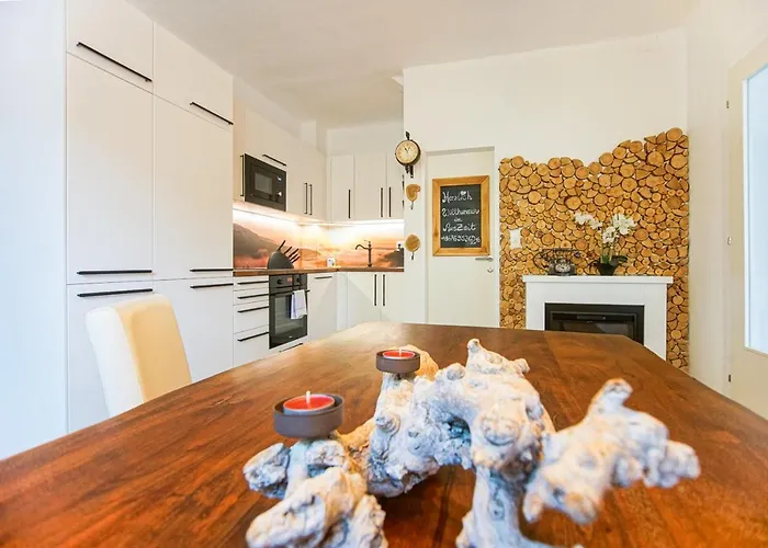 Auszeit Steiraland 1 Mit Privaten Garten Ueberdachter Terrasse Und Parken Leoben