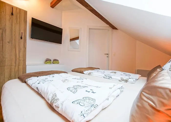 Apartman Auszeit Steiraland 1 Mit Privaten Garten Ueberdachter Terrasse Und Parken *